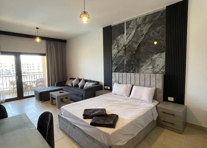 Aldau Heights Apartman *